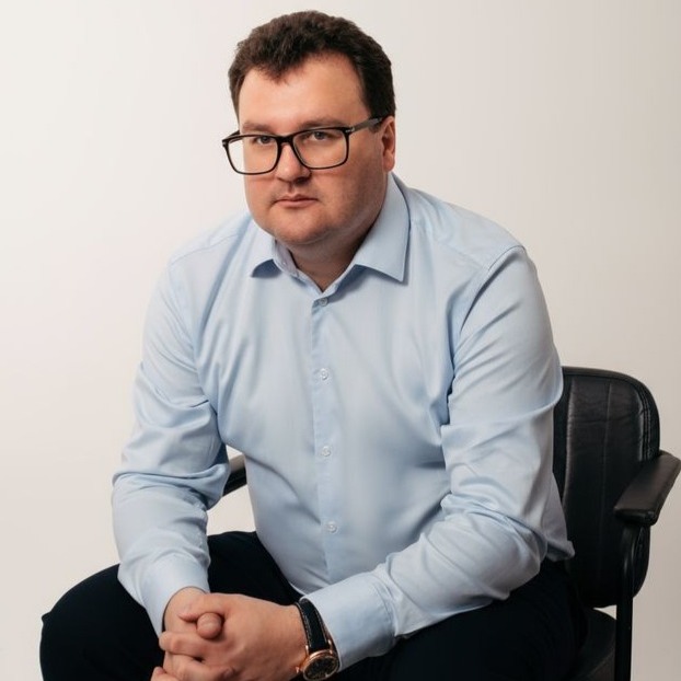 Кисленко Дмитрий Владимирович - Директор