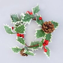 Венок новогодний хвойный (шишки,  ягодки) 10 см